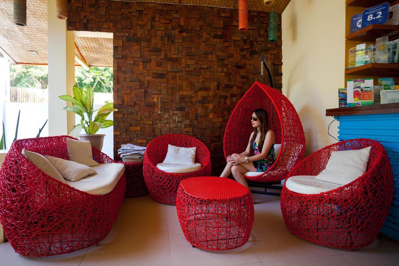 Blue Lagoon Inn & Suites Puerto Princesa Esterno foto